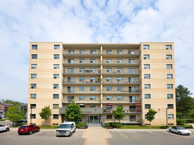 2077 Prospect Street 1 Bedroom Apartment for Rent at 2077 Prospect St, Burlington, ON L7R 1Z4 Brant