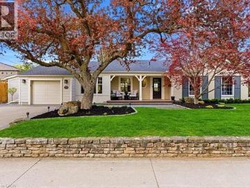 House for sale in Halton - Patio, Garden