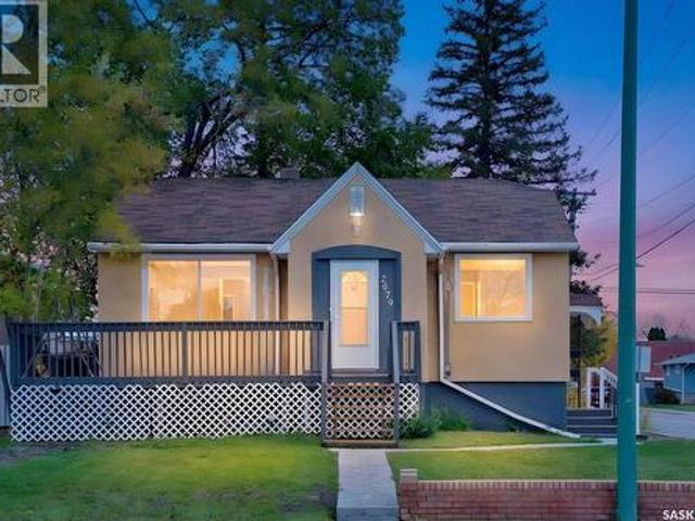 2079 Pasqua Street, Regina, SK, S4T 4M1 house for sale | Listing ID SK051256 | Royal LePage