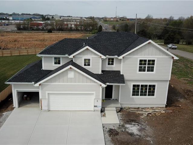 20702 Emerald St, Spring Hill, KS 66083 | MLS #2596