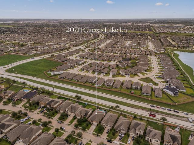 20711 Cactus Lake Lane