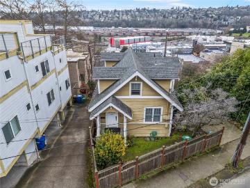2071 Gilman Dr W, Seattle, WA 98119 | MLS #2478