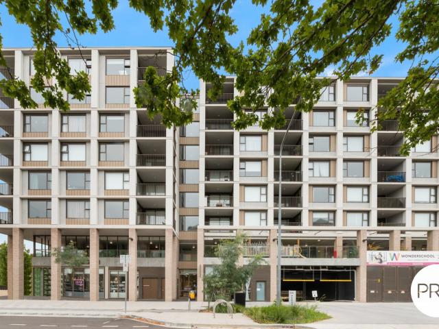 207/21 Challis Street, DICKSON ACT 2602