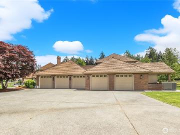 20729 SE 34th Street
