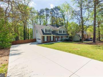 2072 Perrin Dr, Lawrenceville, GA 30043 | MLS #10723