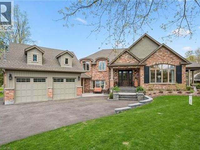 2073 Maplewood Road, St. Clements, ON, N0B 2M0 house for sale | Listing ID 40838 | Royal LePage