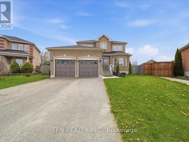 2073 Cynthia Court, Innisfil, ON, L9S 4Z1 house for sale | Listing ID N13664 | Royal LePage