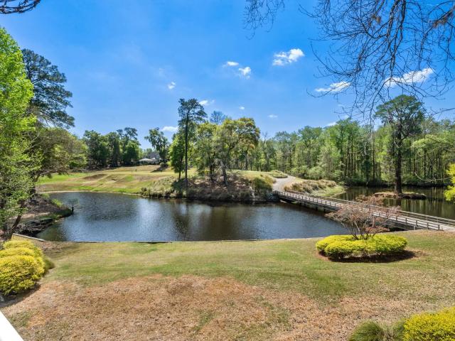 2073 Turnberry Ln
