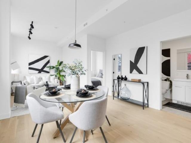 207 5 Av. Papineau, Montréal Le Plateau Mont Royal, QC, H2H 1W2 condo for sale | Listing ID 27041 | Royal LePage