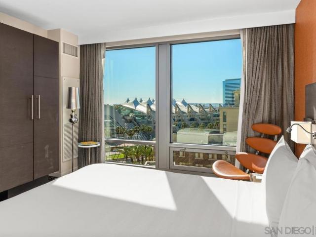207 5Th Ave 1033