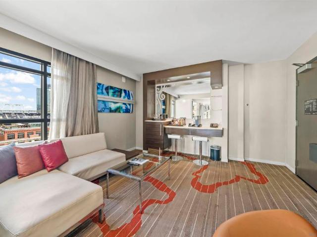 207 5th Ave 1148