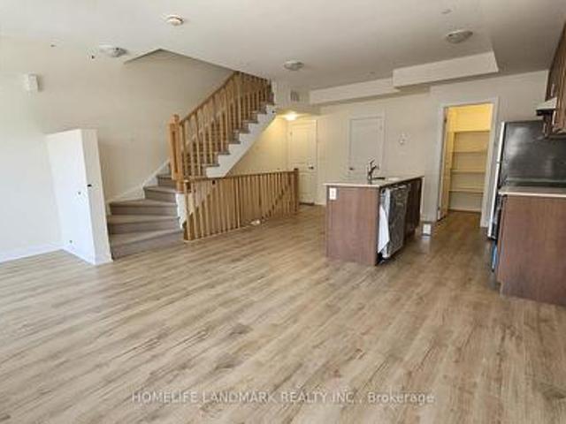 207 755 Omega Drive, Pickering, ON, L1V 0H1 townhouse for lease | Listing ID E13558 | Royal LePage