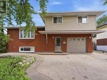 207 Christopher Drive, Cambridge, ON, N1R 4S6 house for sale | Listing ID X13469 | Royal LePage