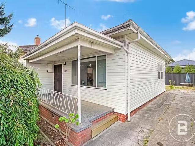 207 Clayton Street, Canadian, VIC 3350
