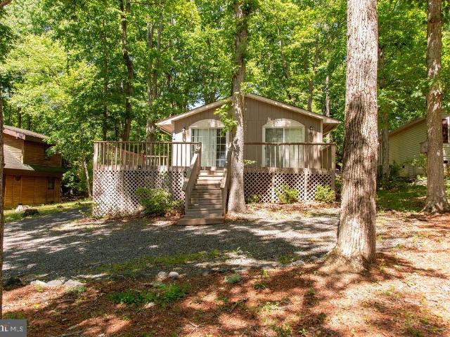 207 Creekside Drive