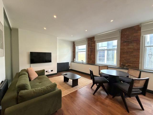 207 All Six House, 8 Dantzic Street, Manchester M4, 1 bed flat to rent, £1,300 pcm | PrimeLocation