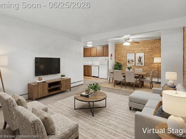 207 Ballard St Street # 101