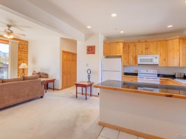 207 Bella Vista Court # 215