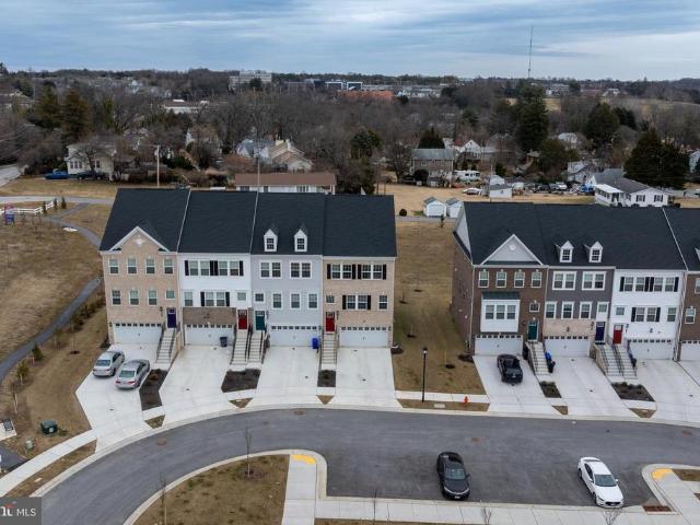 207 Birdie Court