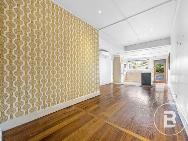 207 Grant Street, Golden Point