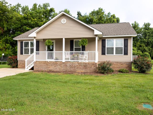 207 Dixie Circle