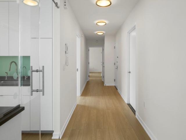 207 East 57th Street, New York, NY
