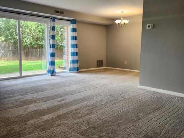 207 Erin Way # T4