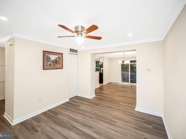 207 Essex Street # 4