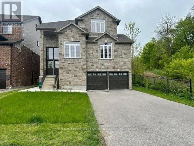 207 Harris Street, Guelph/Eramosa, ON, N0B 2K0 house for lease | Listing ID X13793 | Royal LePage