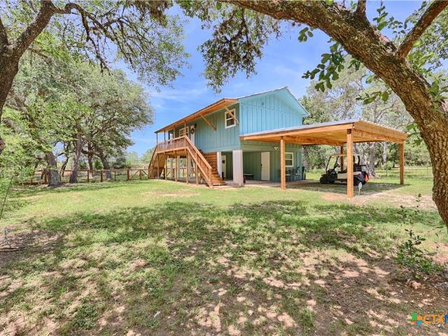 207 Hickory Drive