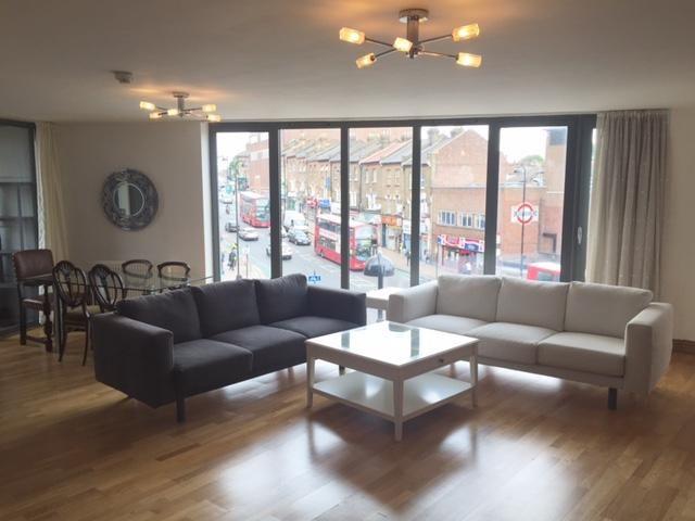 207 High Road Wood Green, London N22, 2 bed flat to rent, £2,000 pcm | PrimeLocation