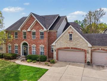 207 Irish Hound Dr, O'Fallon, MO 63368 | MLS #26017