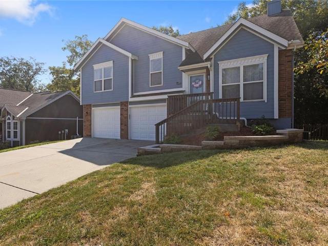 207 Lakeview Drive