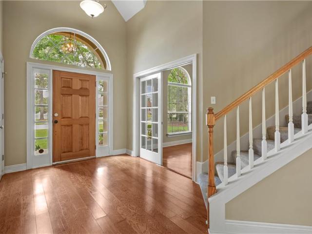 207 Lansdowne Drive