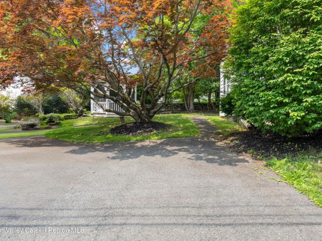 207 Maple Avenue