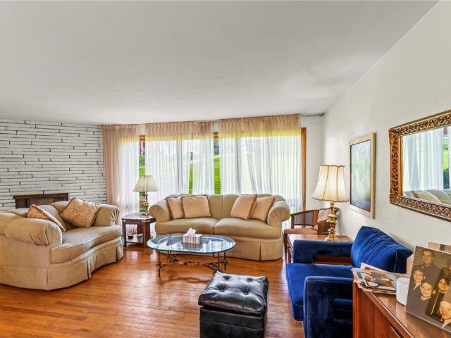 207 Marion Drive