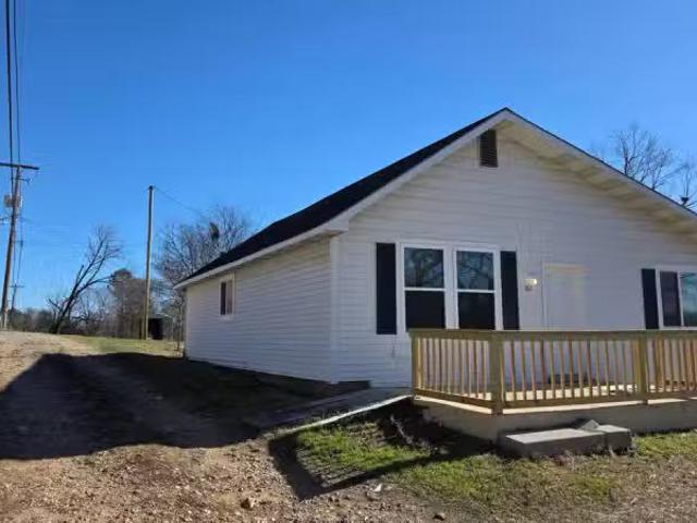 207 N 2ND ST, FLIPPIN, AR 72634