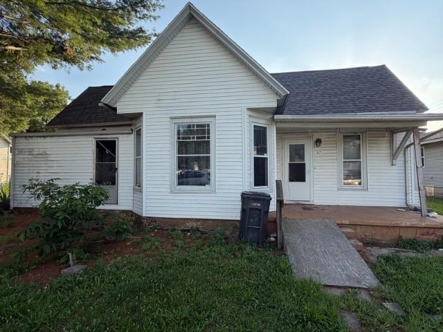 207 S Railroad Street