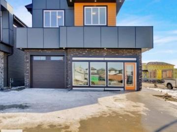 Fort Saskatchewan, Alberta - Fireplace