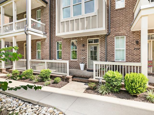 207 Porter Village Cir