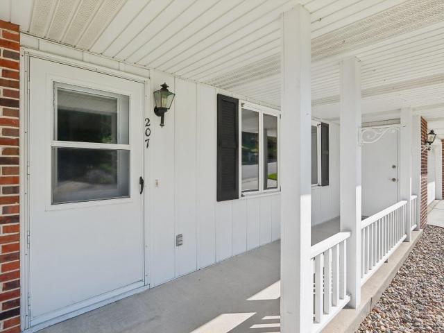 207 Palmer Parkway