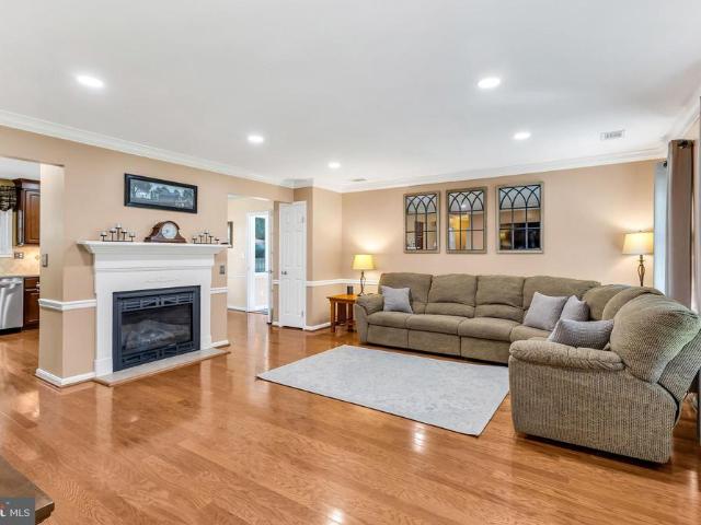 207 Persimmon Court