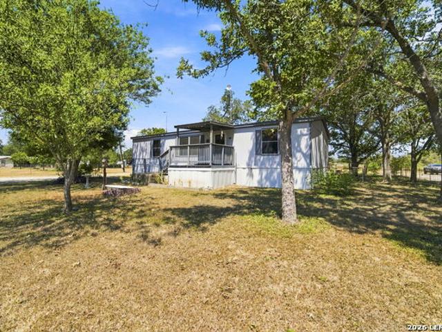 207 River Ln