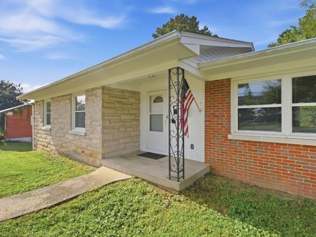 207 W Main Street