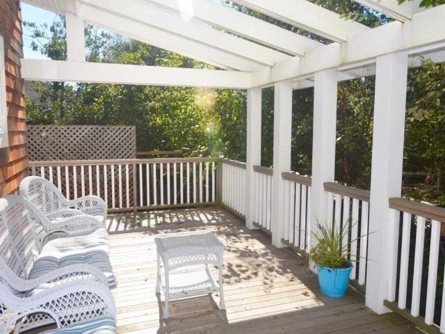207 Wilmot Rd, Ocean Beach, NY 11770 | MLS #L3353