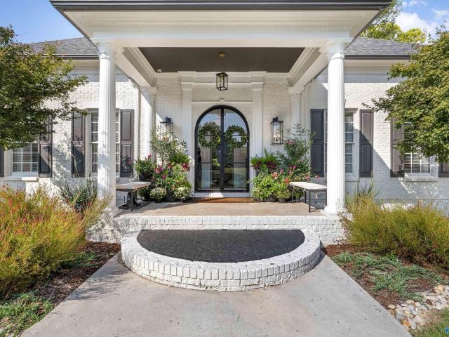 207 Veranda Drive