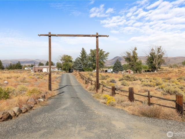 20842 Rd 24.7 SW