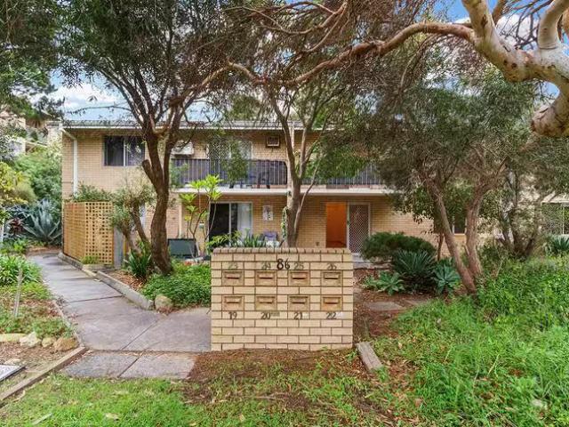 20/84 Stanley Street, Scarborough, WA 6019