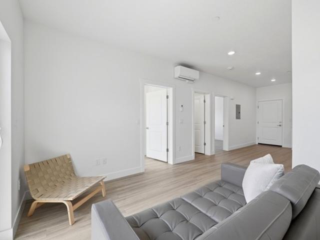 2085 N Main St Unit 116, Sunset, UT 84015