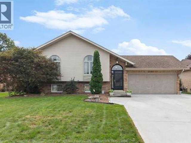 2085 Edgemore, Lasalle, ON, N9H 2J9 house for sale | Listing ID 26022 | Royal LePage
